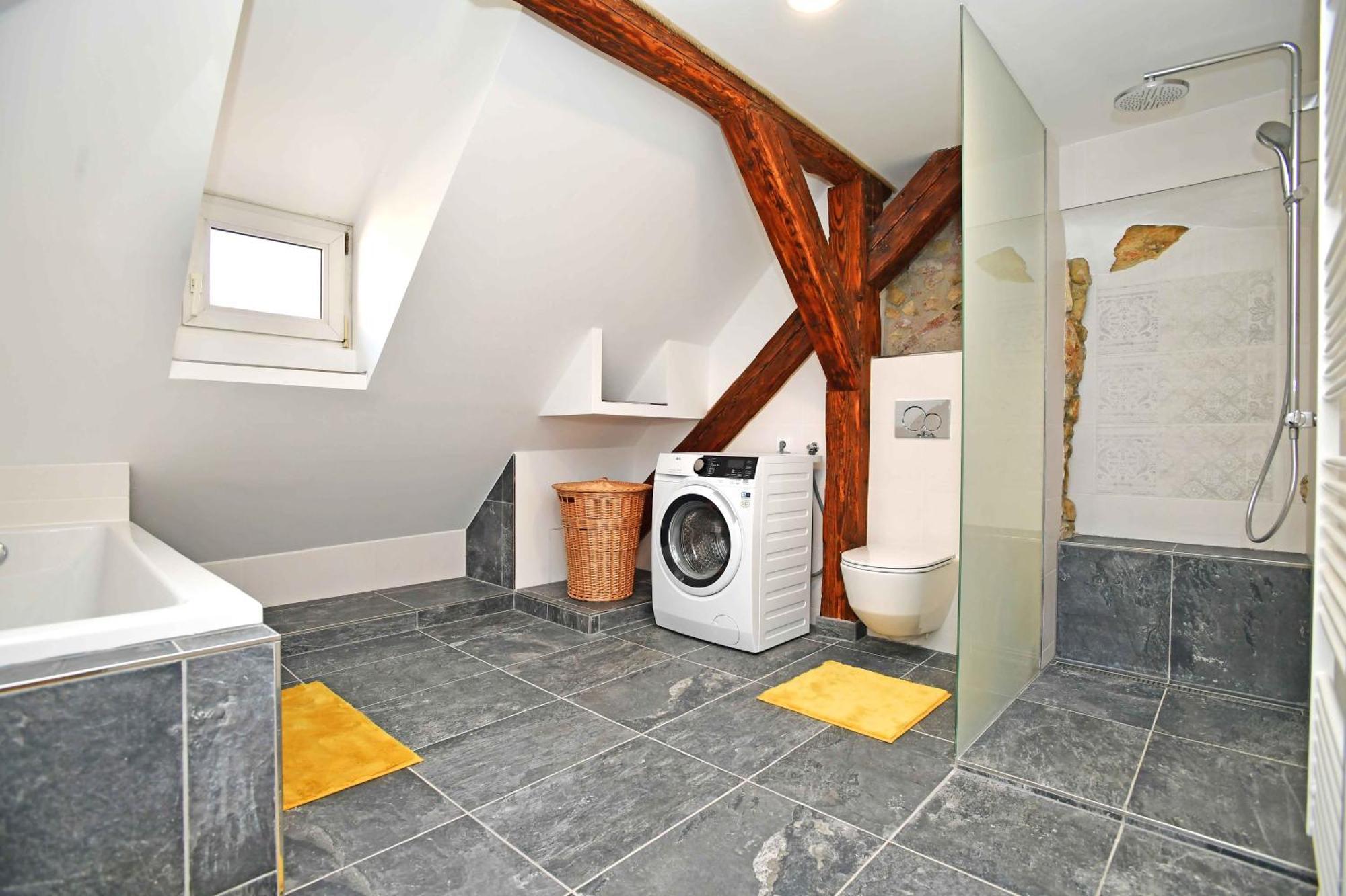 Romantic Apartment Under The Prague Castle Exterior photo